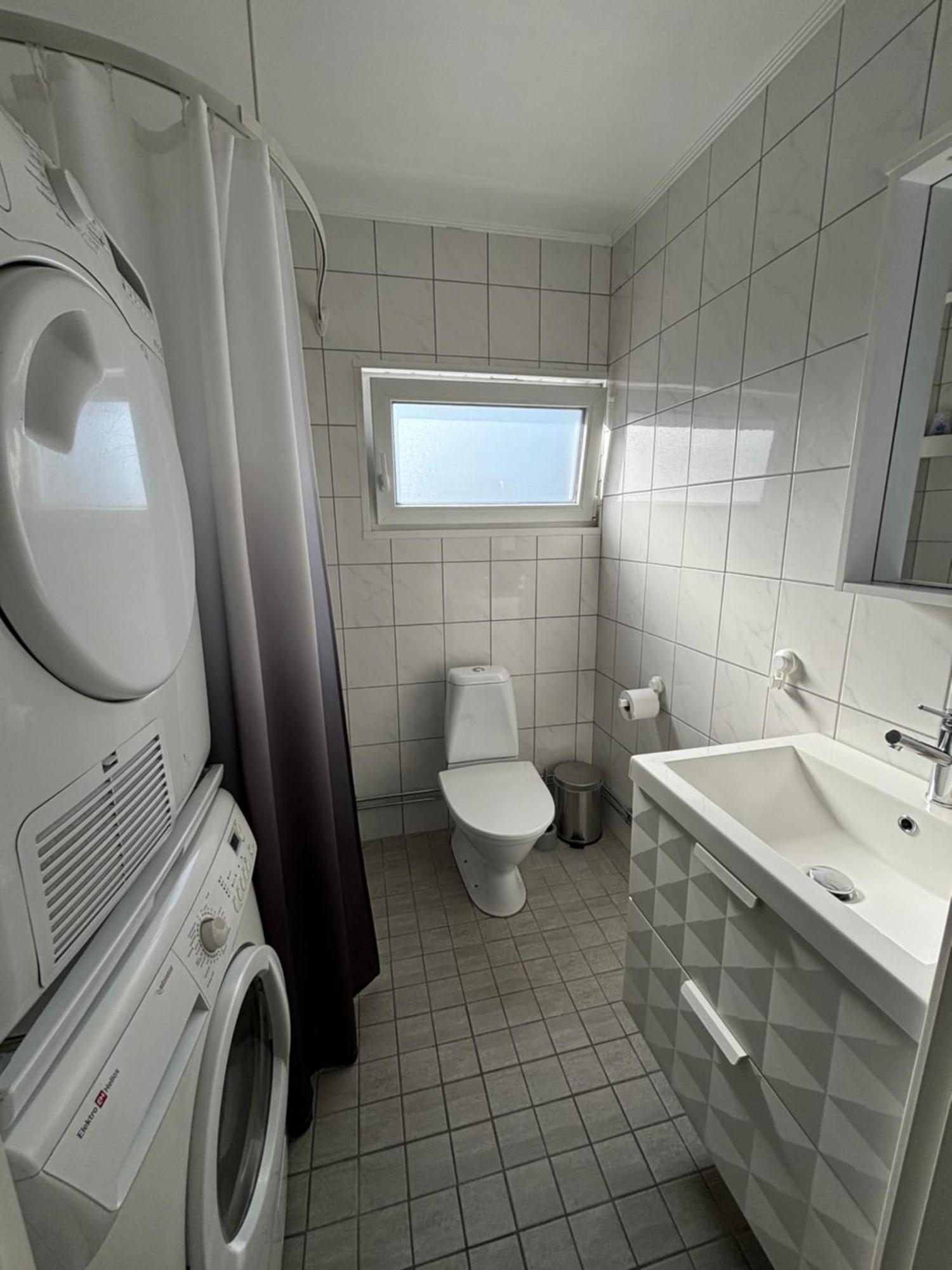 Videdal Apartment 2 Rooms - Own Entrance & Free Parking マルメ エクステリア 写真