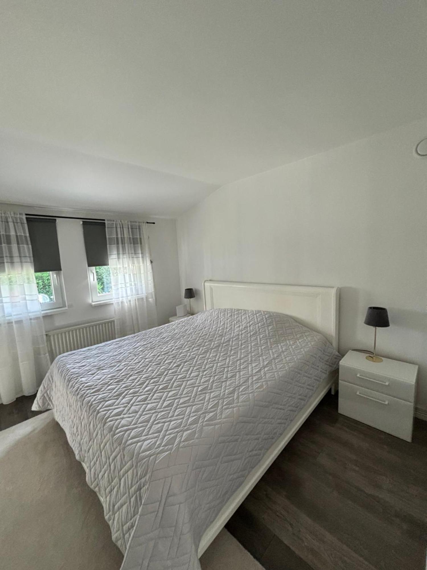 Videdal Apartment 2 Rooms - Own Entrance & Free Parking マルメ エクステリア 写真